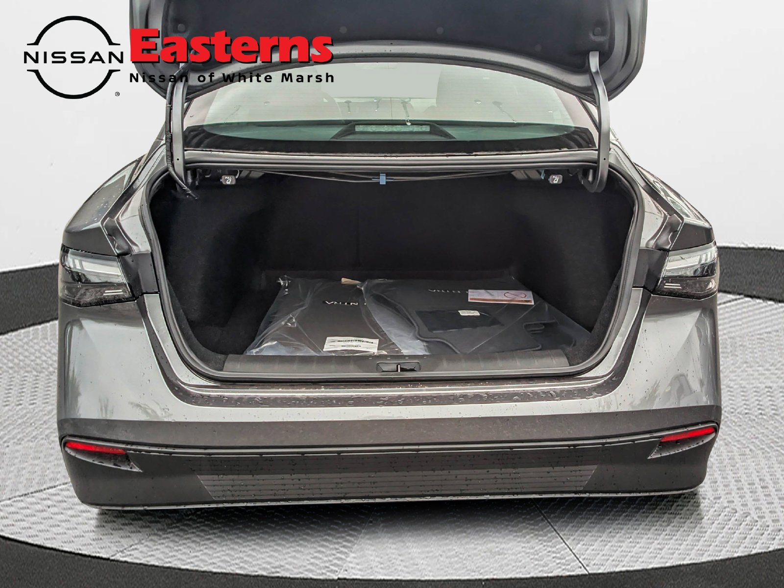 New 2027 Nissan Sentra SV w/ Floor Mat Package FWD image 11