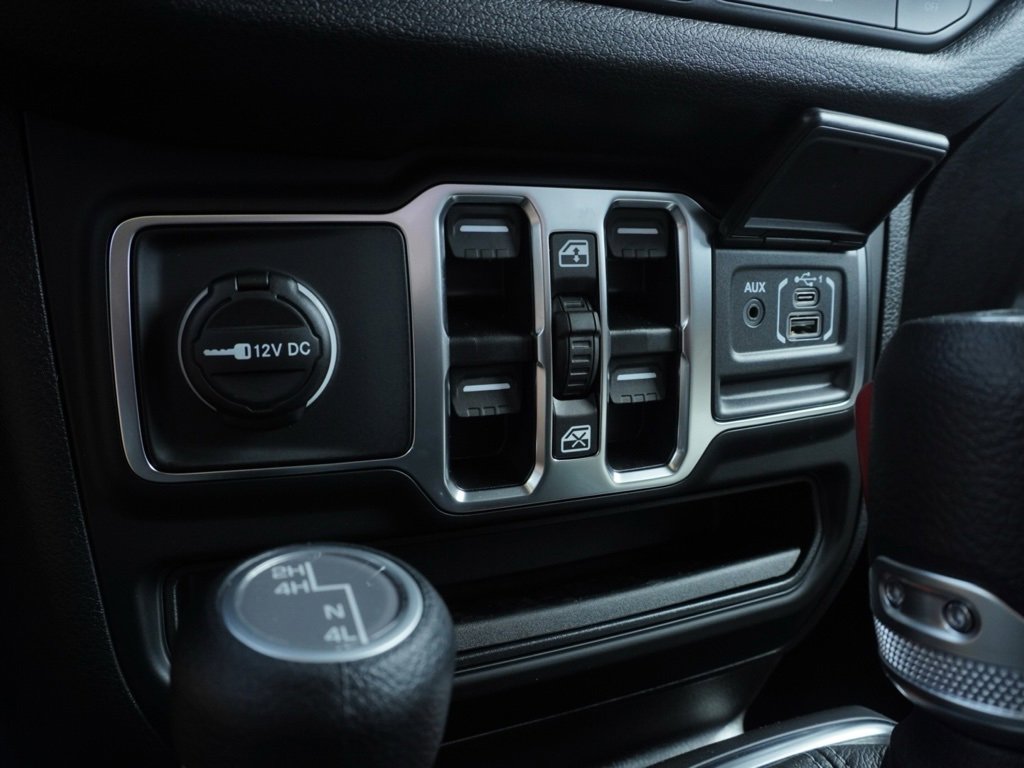 New 2025 Jeep Gladiator Sport S image 17