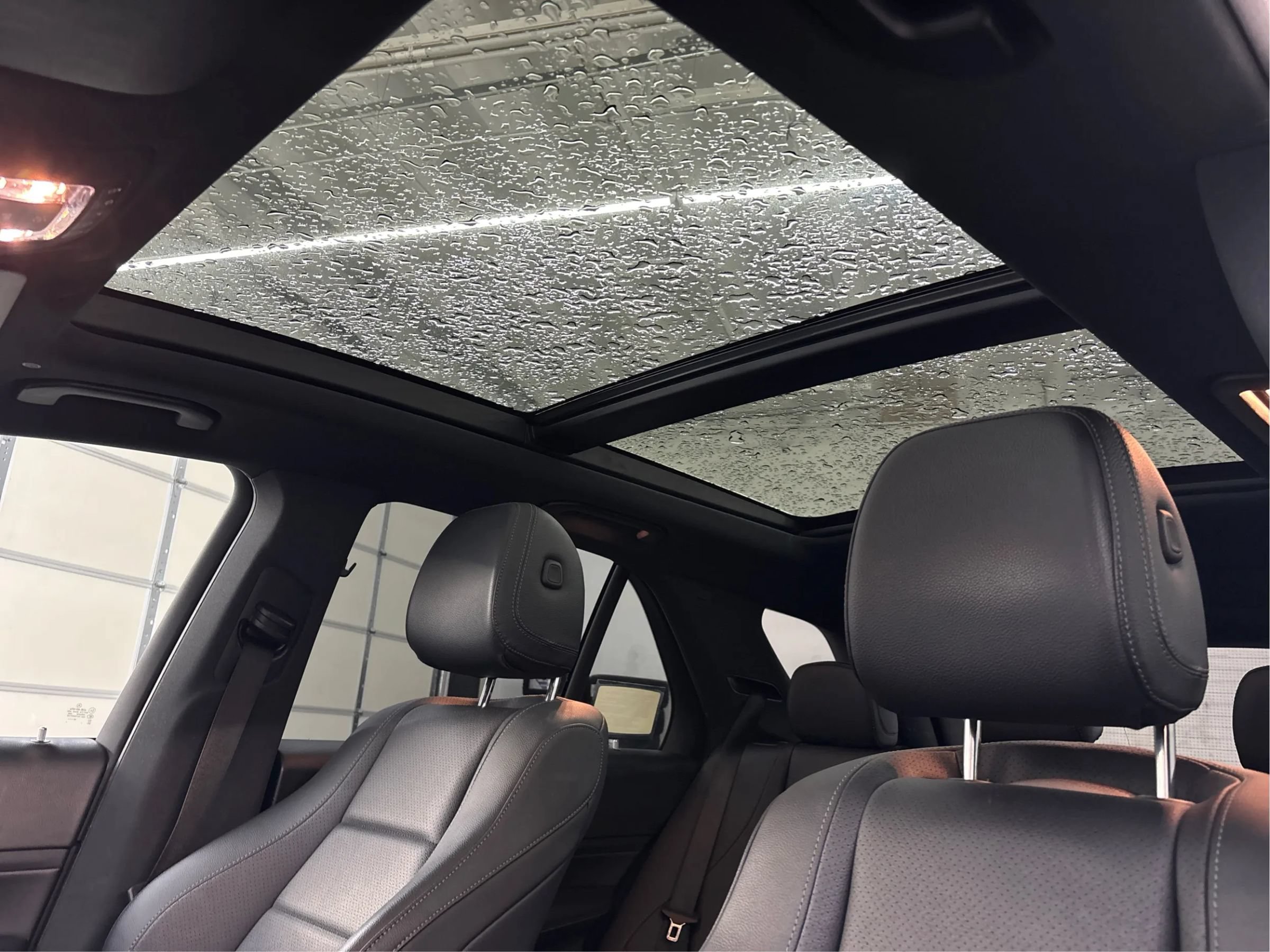 Used 2020 Mercedes-Benz GLE 350 4MATIC image 26