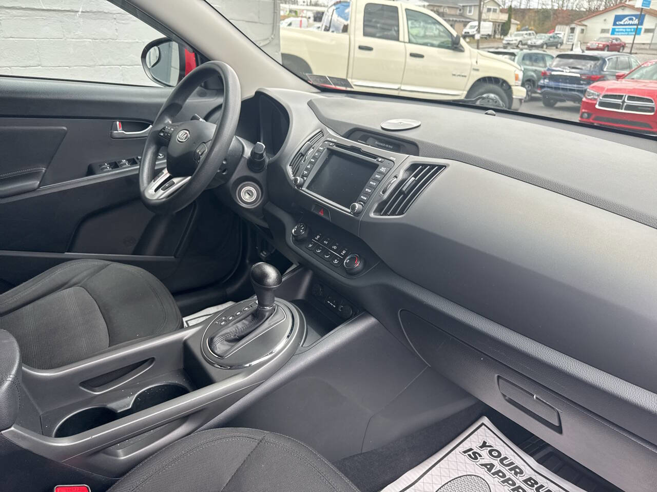 Used 2011 Kia Sportage LX w/ Convenience Pkg image 25