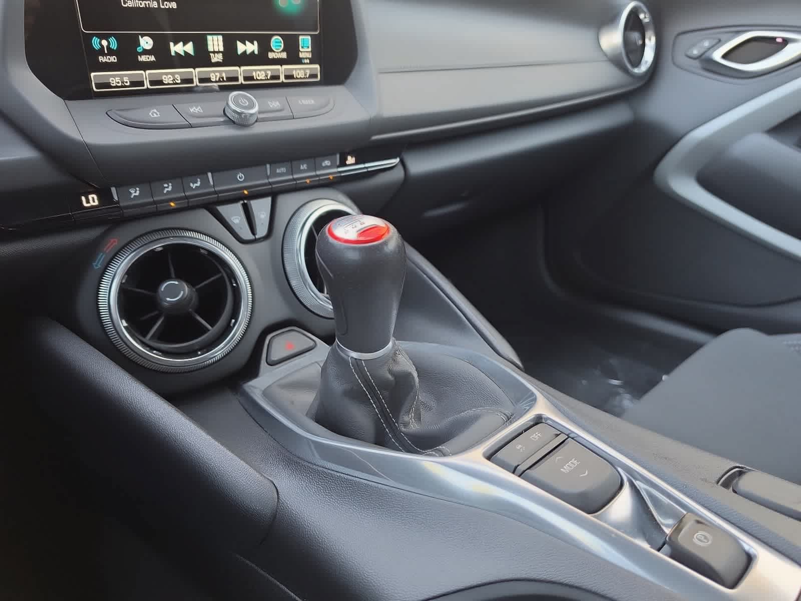 Used 2018 Chevrolet Camaro SS RWD image 24