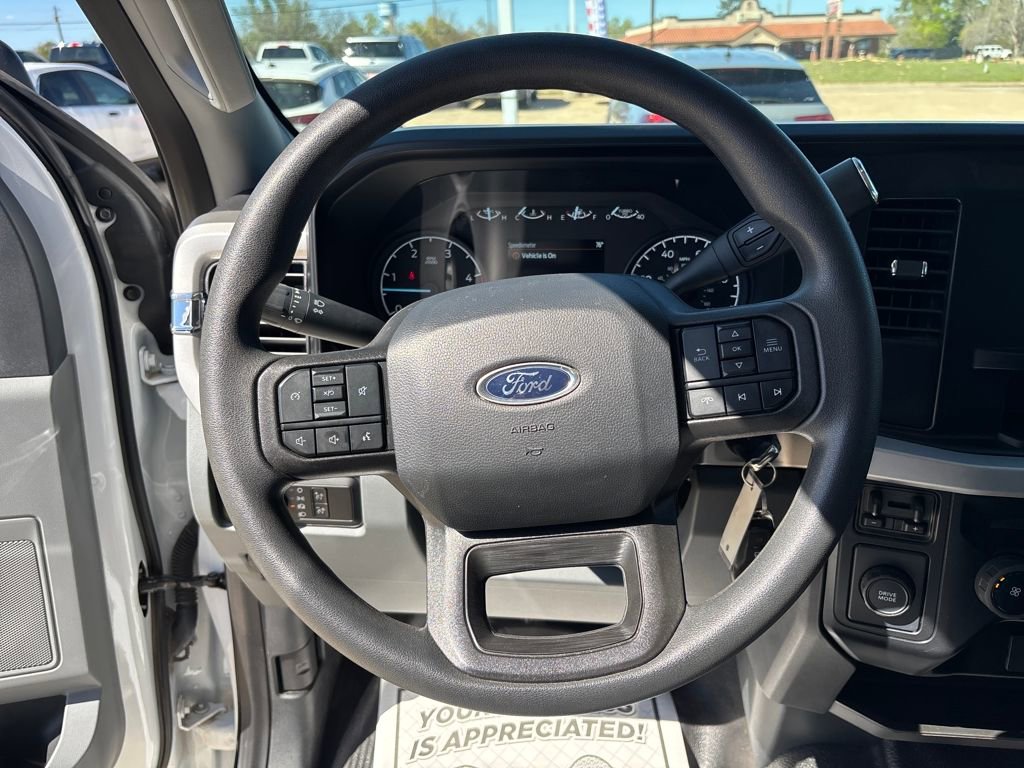 Used 2024 Ford F350 XL w/ 360-Degree Camera Package image 15