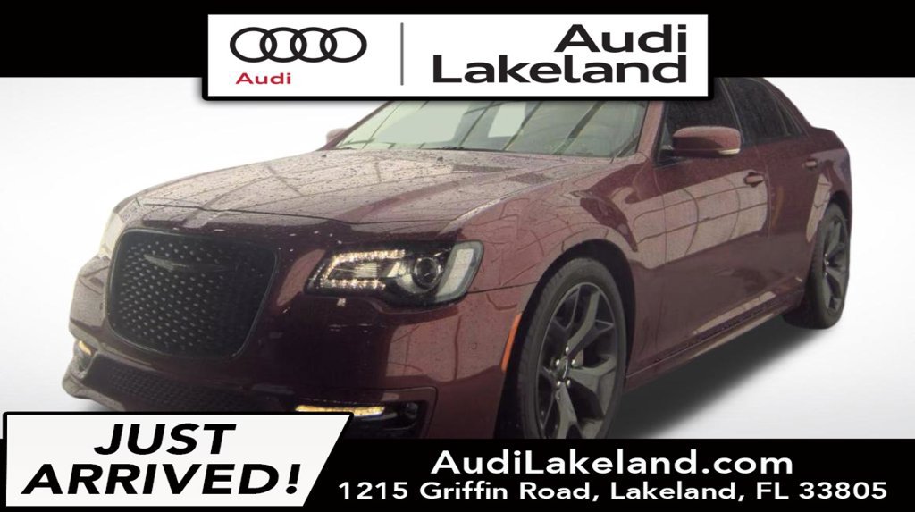Used 2023 Chrysler 300 Touring L w/ Comfort Group