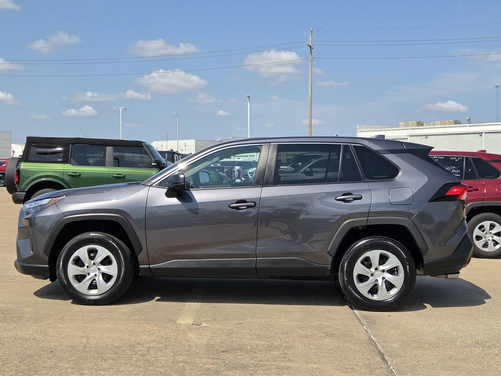 Used 2025 Toyota RAV4 LE FWD image 6