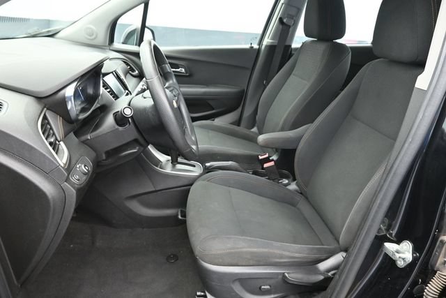Used 2017 Chevrolet Trax LS FWD image 22