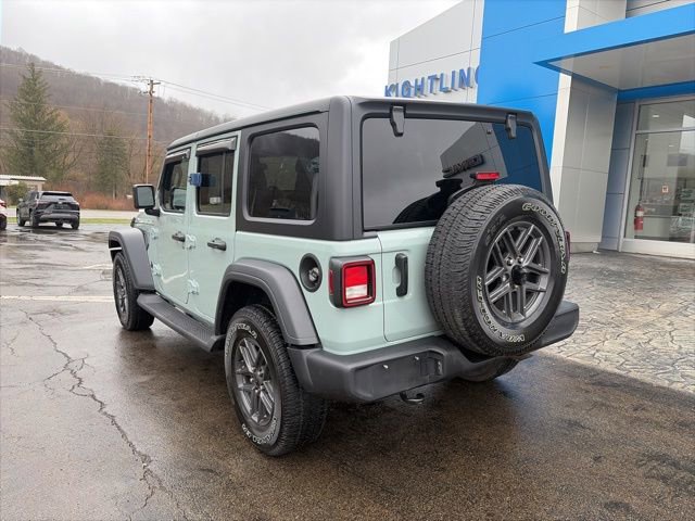 Used 2024 Jeep Wrangler Sport S image 6