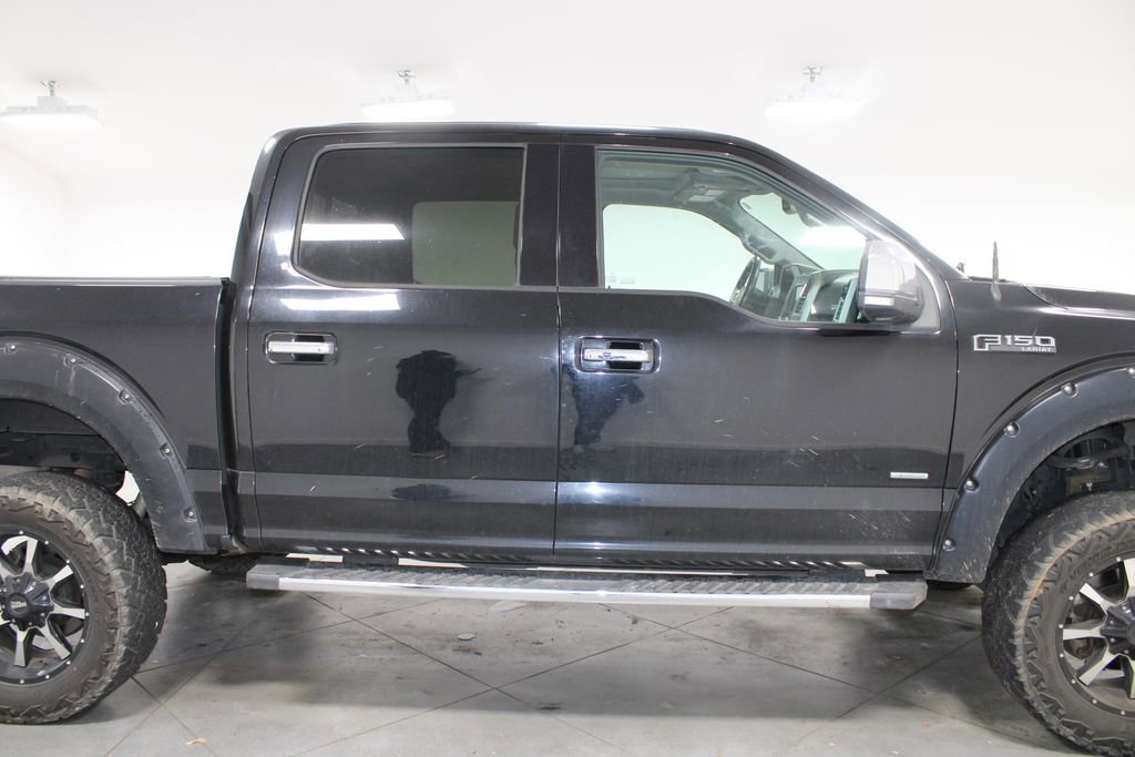 Used 2016 Ford F150 Lariat image 11