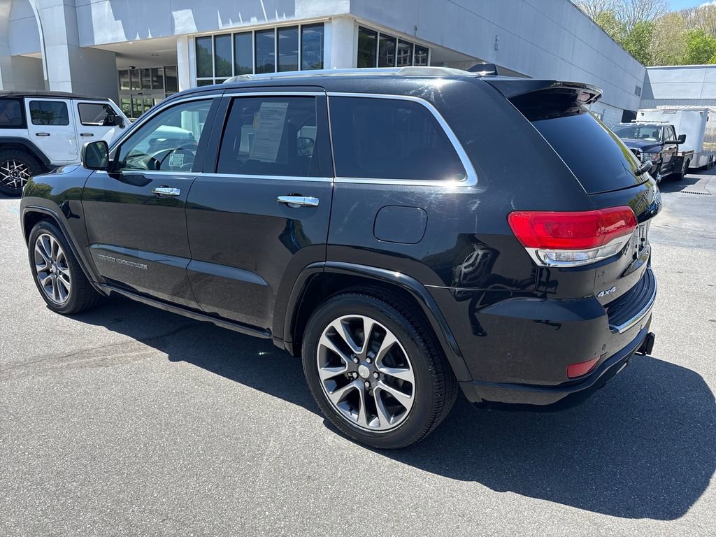 Used 2018 Jeep Grand Cherokee Overland AWD/4WD image 7