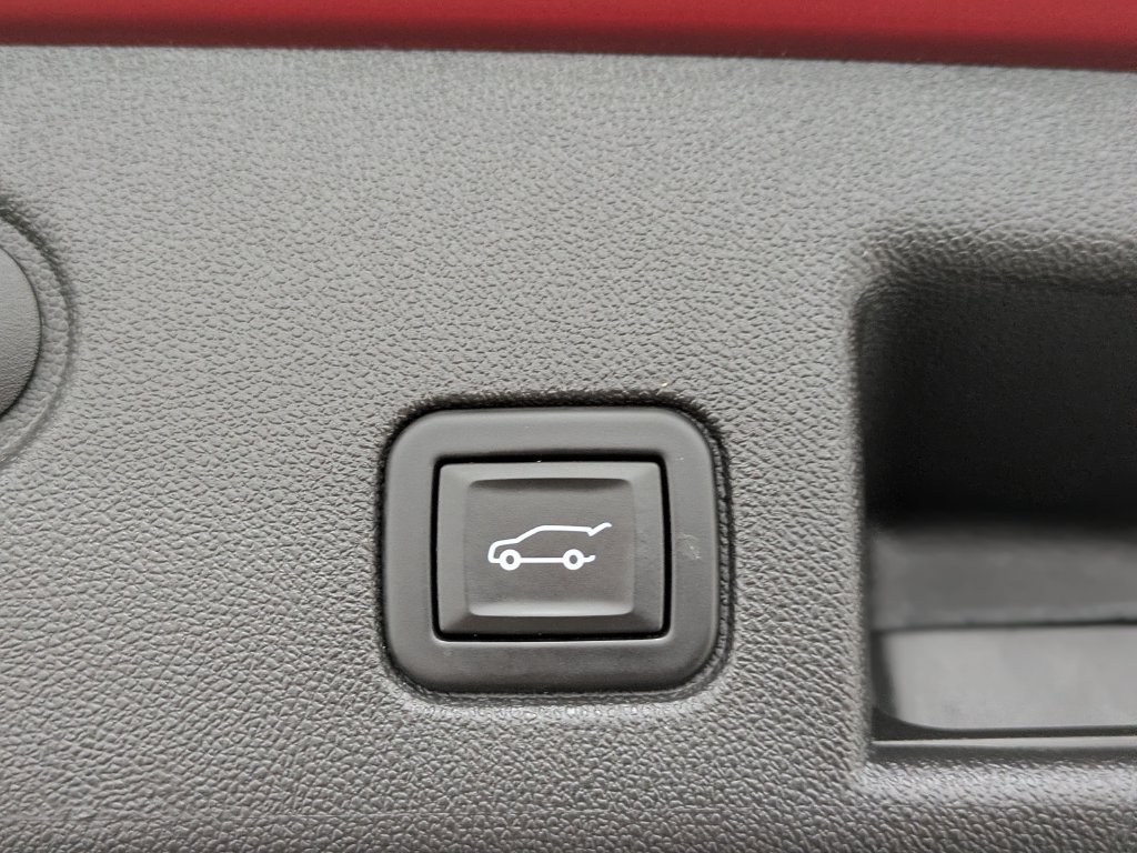 Used 2024 Chevrolet Equinox LT AWD/4WD image 12