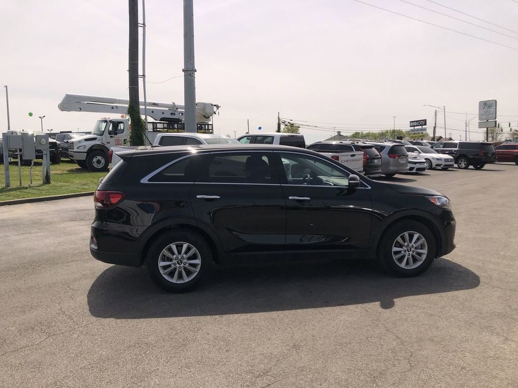 Used 2020 Kia Sorento LX FWD image 14