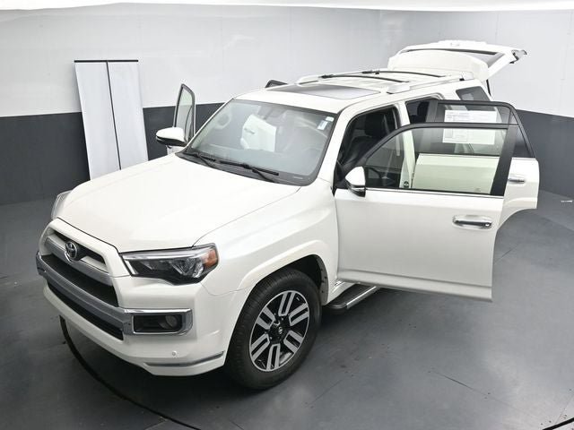 Used 2017 Toyota 4Runner Limited image 36