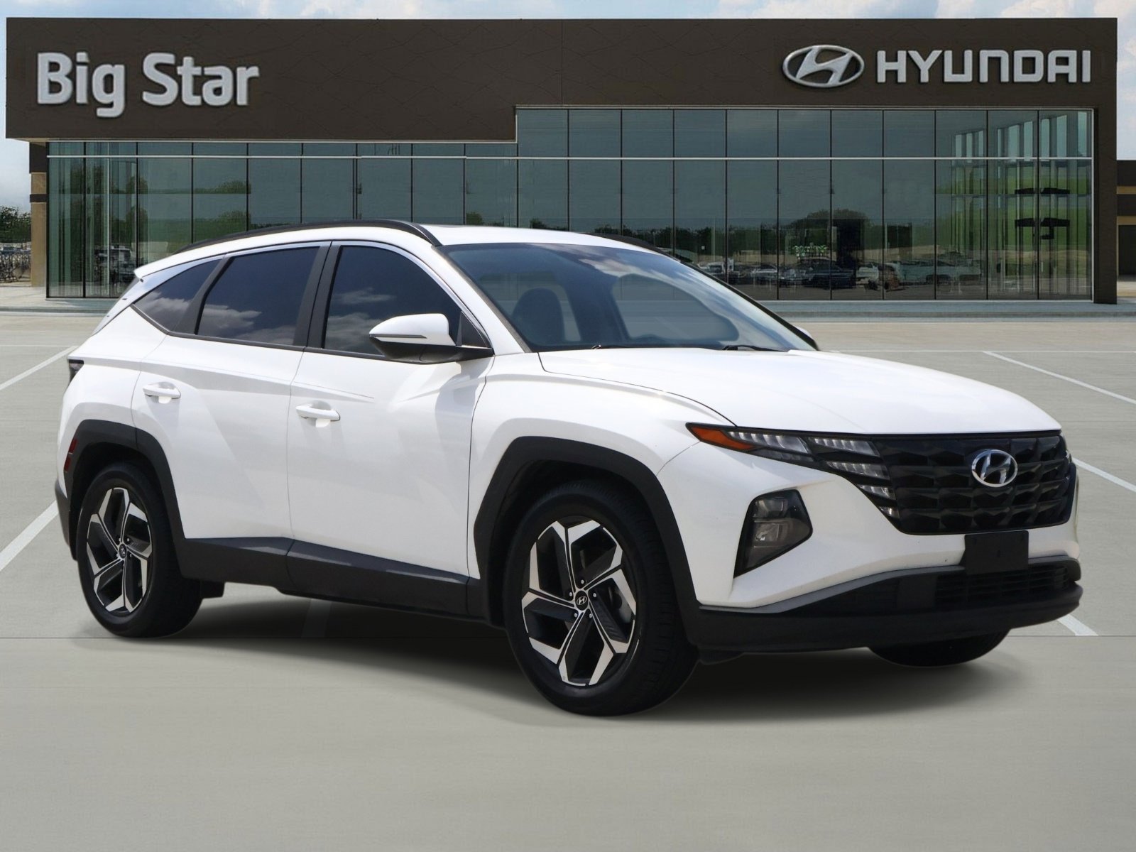 Used 2024 Hyundai Tucson SEL w/ Convenience Package FWD image 6
