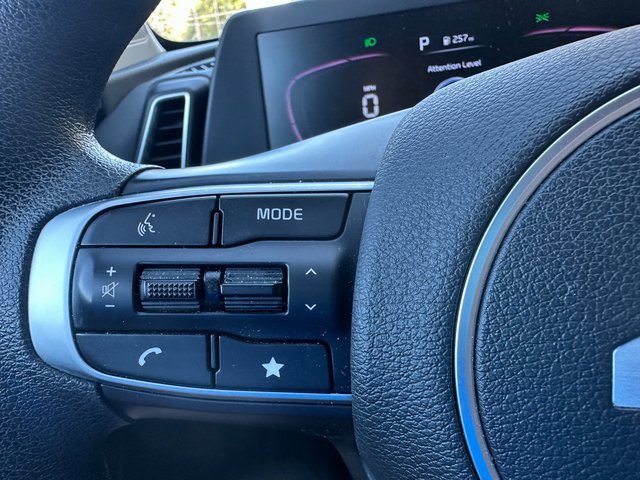 Used 2024 Kia Sportage LX image 31