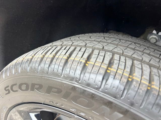Certified 2024 Ford Explorer ST w/ Equipment Group 401A AWD/4WD image 30