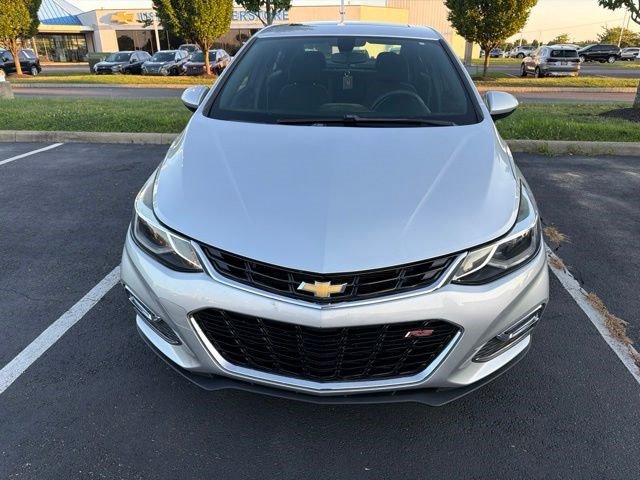 Used 2018 Chevrolet Cruze LT w/ Sun And Sound Package FWD image 7