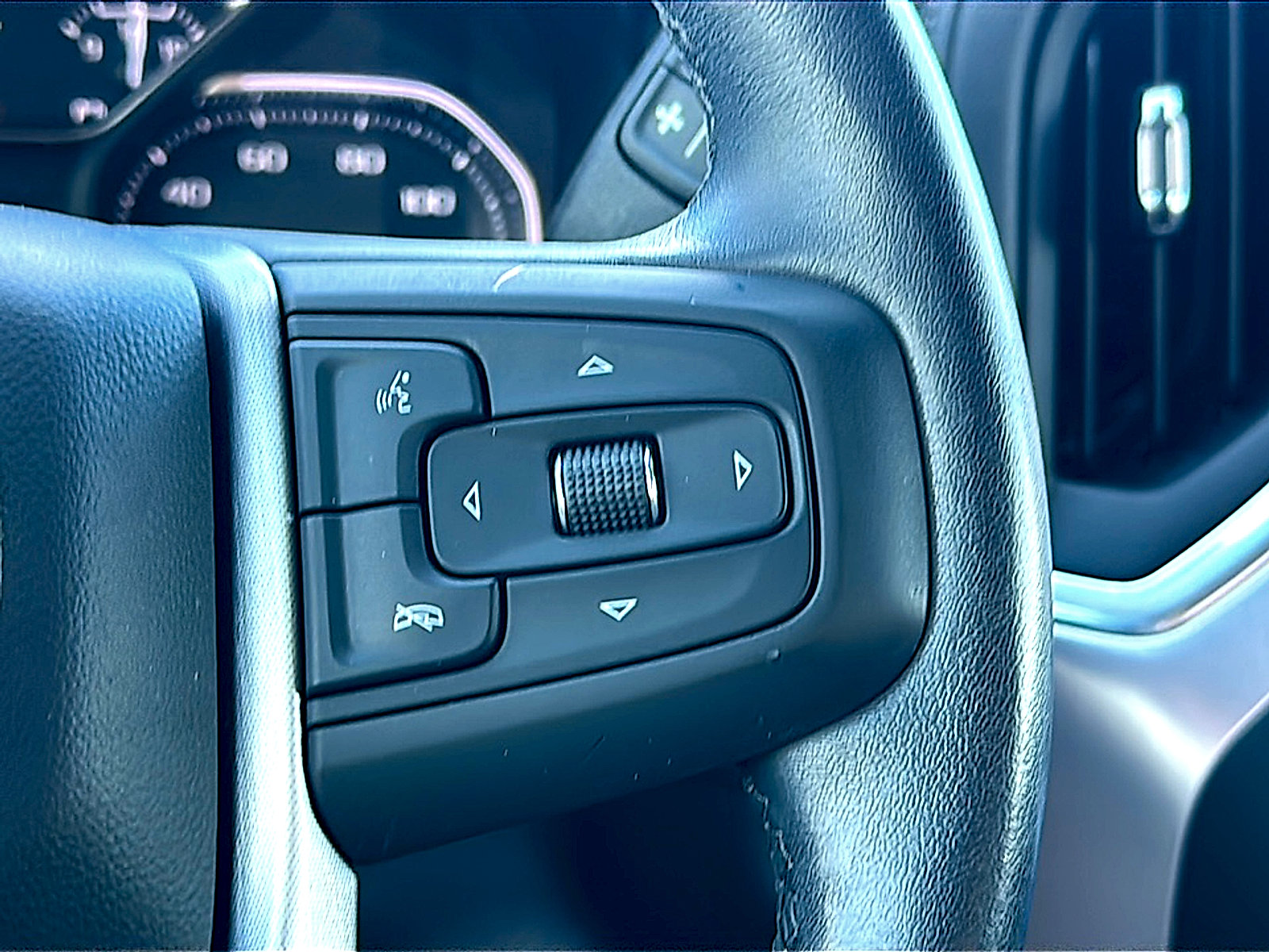 Used 2020 GMC Sierra 1500 SLT image 28