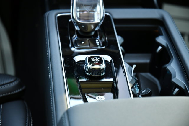 New 2027 Volvo XC90 B6 Ultra AWD/4WD image 28