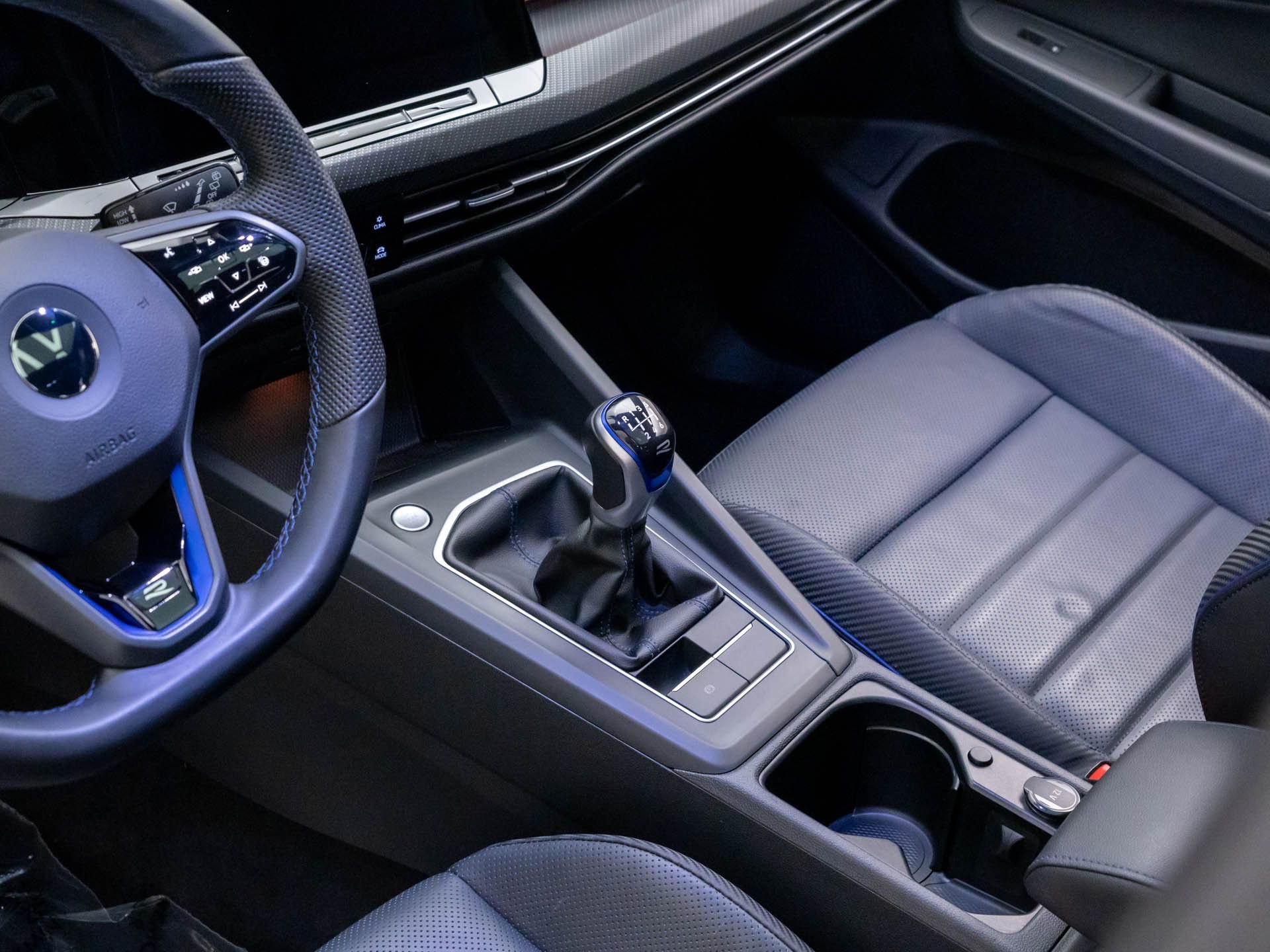 Used 2022 Volkswagen Golf R AWD/4WD image 19