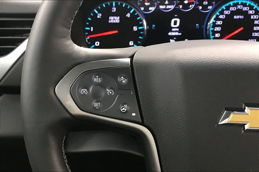 Used 2017 Chevrolet Tahoe LT w/ Luxury Package RWD image 17