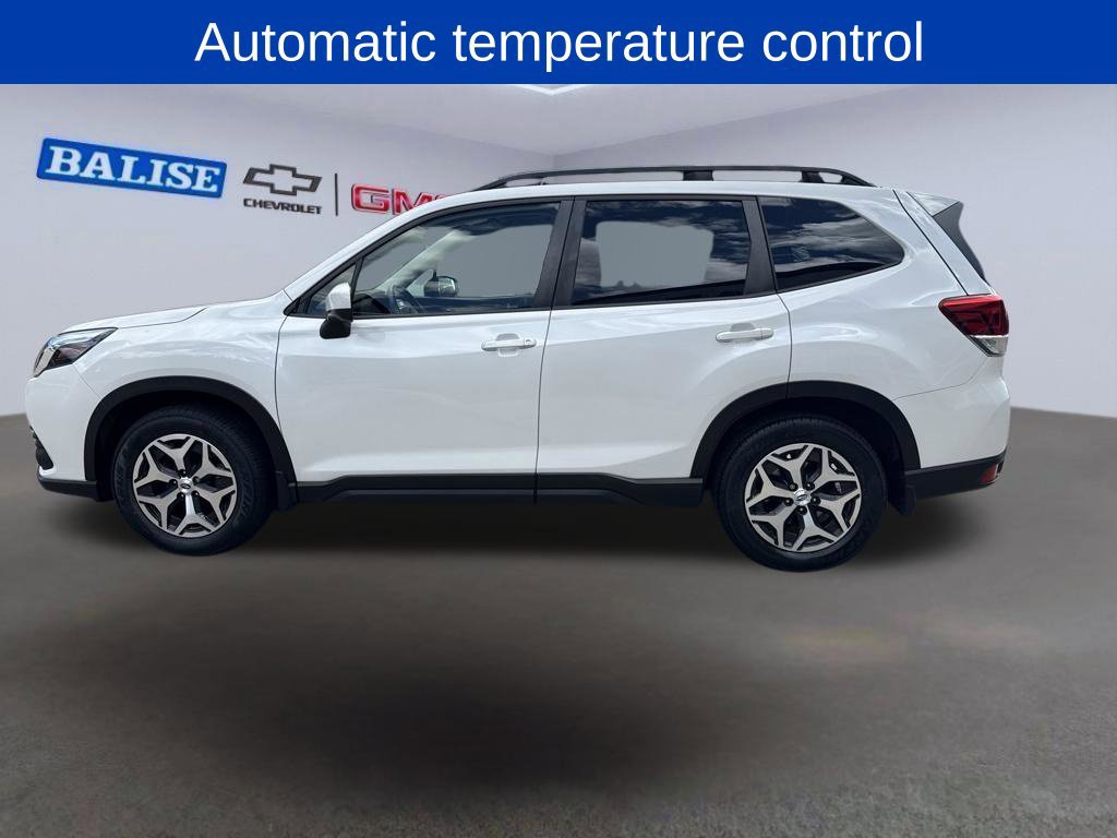 Used 2023 Subaru Forester Premium AWD/4WD image 7