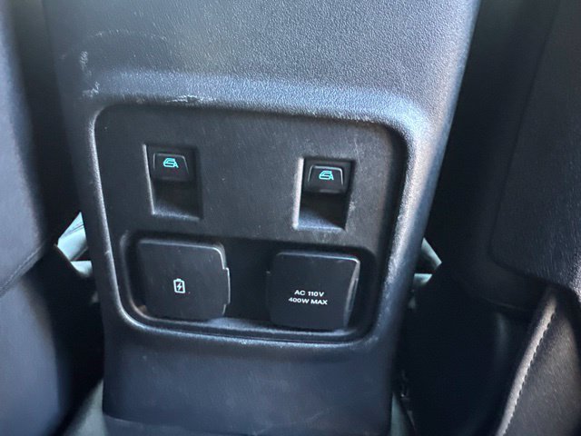 Used 2023 Ford Bronco Black Diamond AWD/4WD image 15