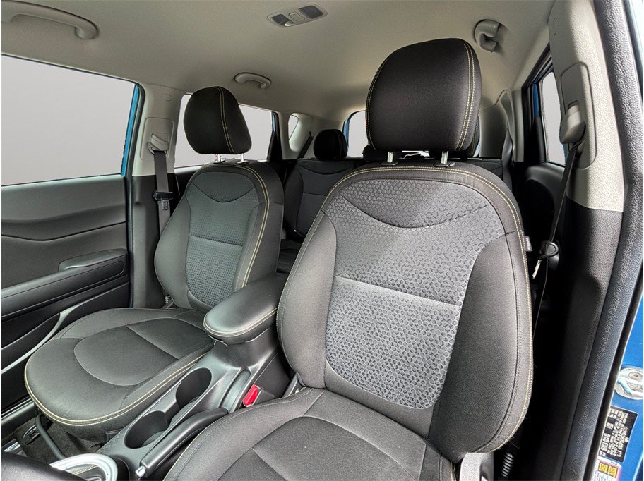 Used 2016 Kia Soul + w/ Designer's Package FWD image 12