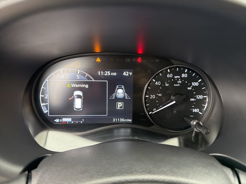 Used 2023 Nissan Kicks SV image 14