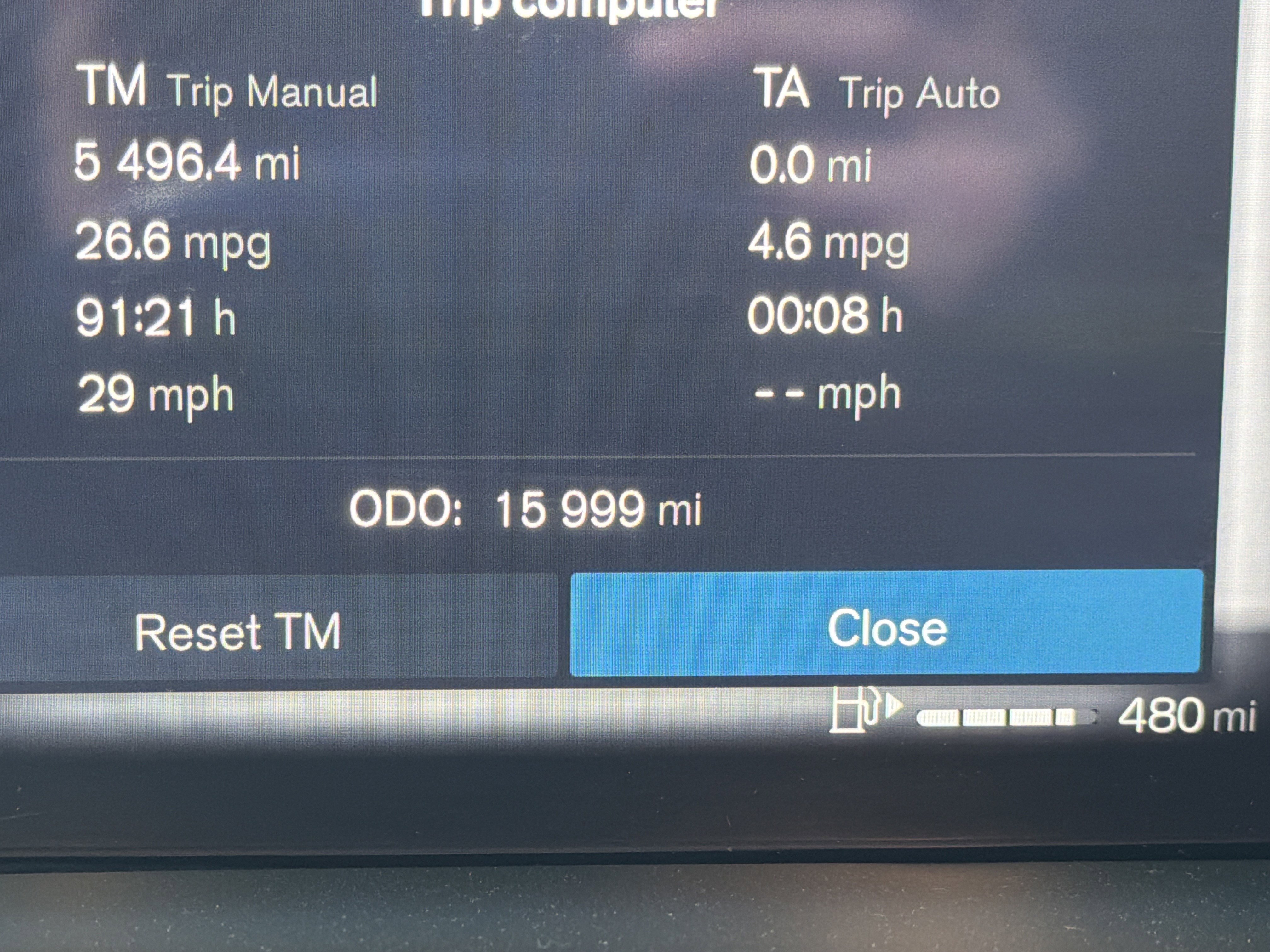 Certified 2025 Volvo XC60 B5 Plus image 22