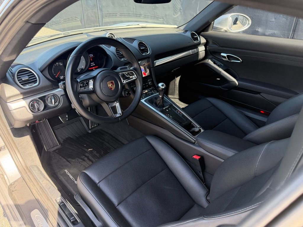 Certified 2024 Porsche 718 Cayman S image 17