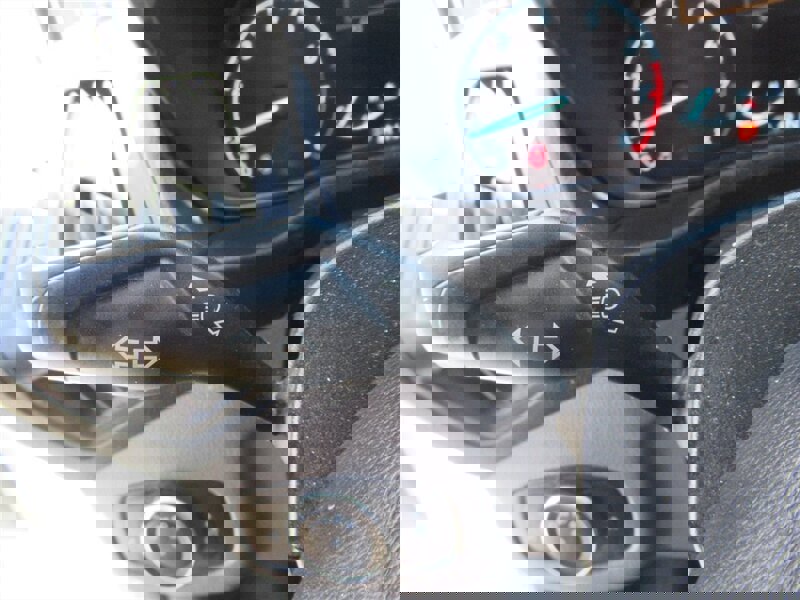 Used 2020 Ford Transit Connect XL image 30