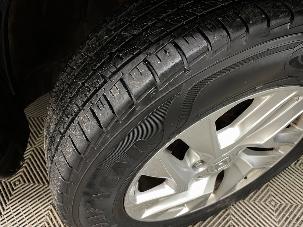 Used 2015 Honda CR-V EX image 45