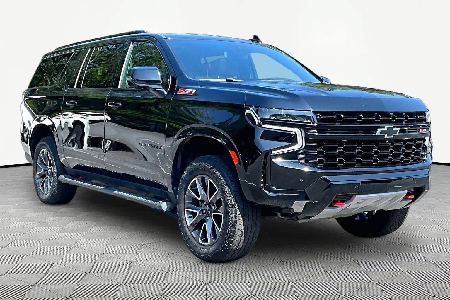 Used 2023 Chevrolet Suburban Z71 w/ Off-Road Capability Package AWD/4WD image 3