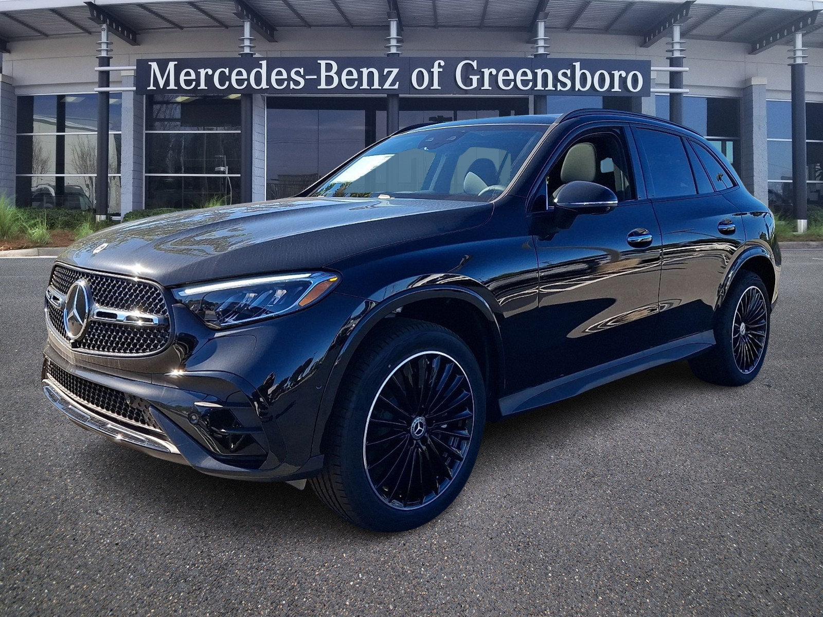 New 2026 Mercedes-Benz GLC 300 4MATIC image 2