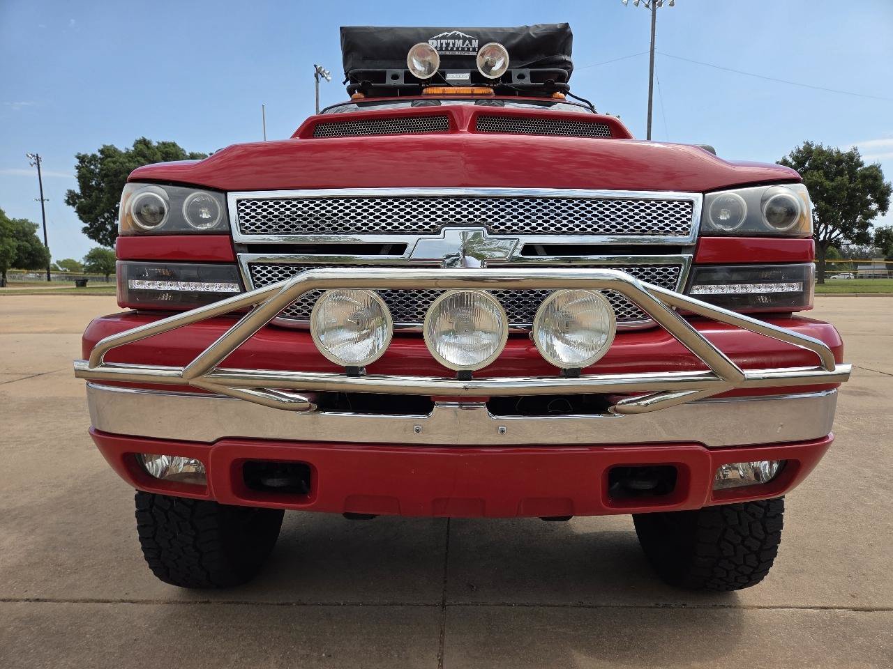 Used 2005 Chevrolet Silverado 3500 LS w/ Heavy-Duty Power Package AWD/4WD image 24
