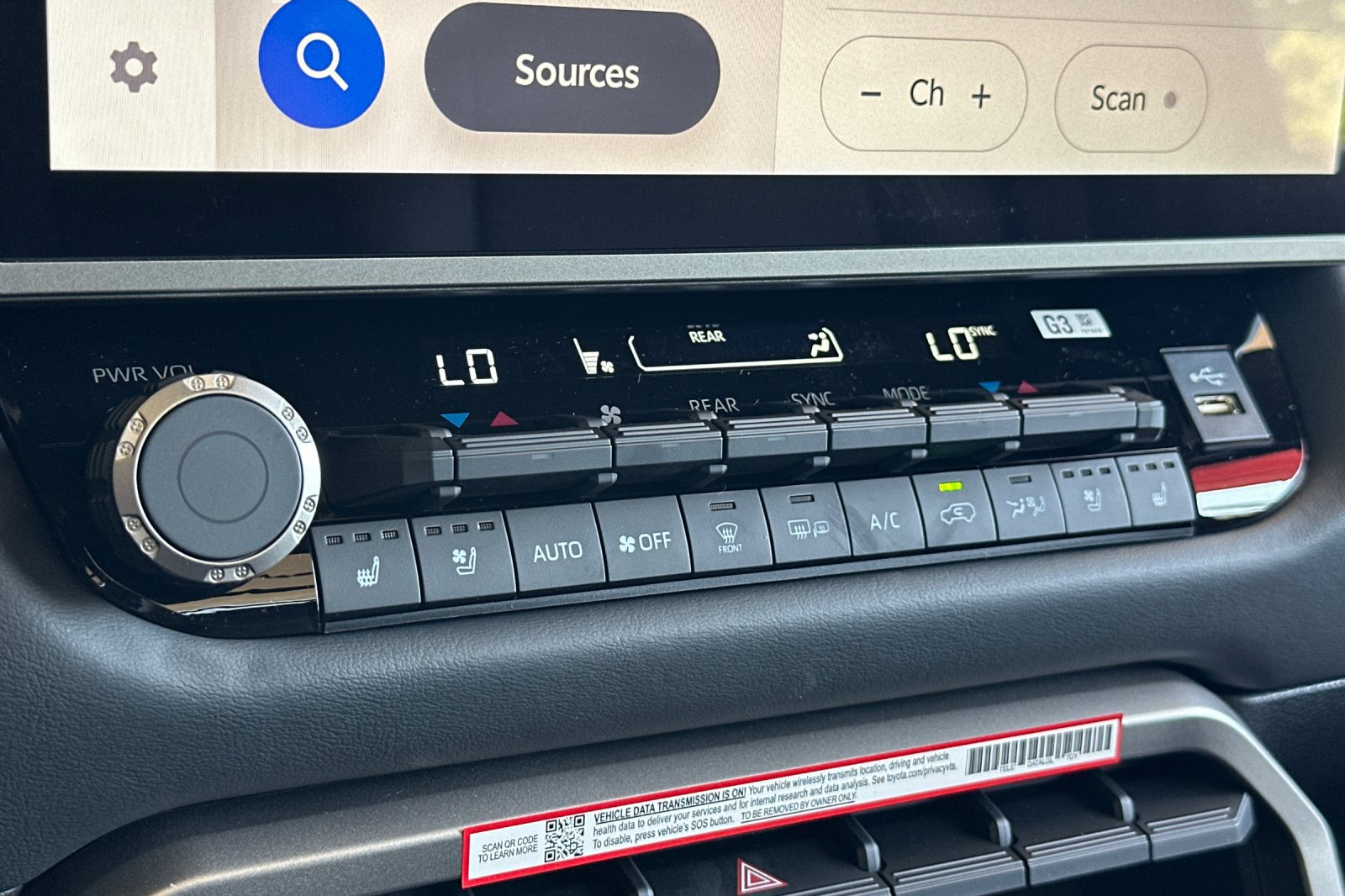 New 2026 Toyota Sequoia Platinum AWD/4WD image 19