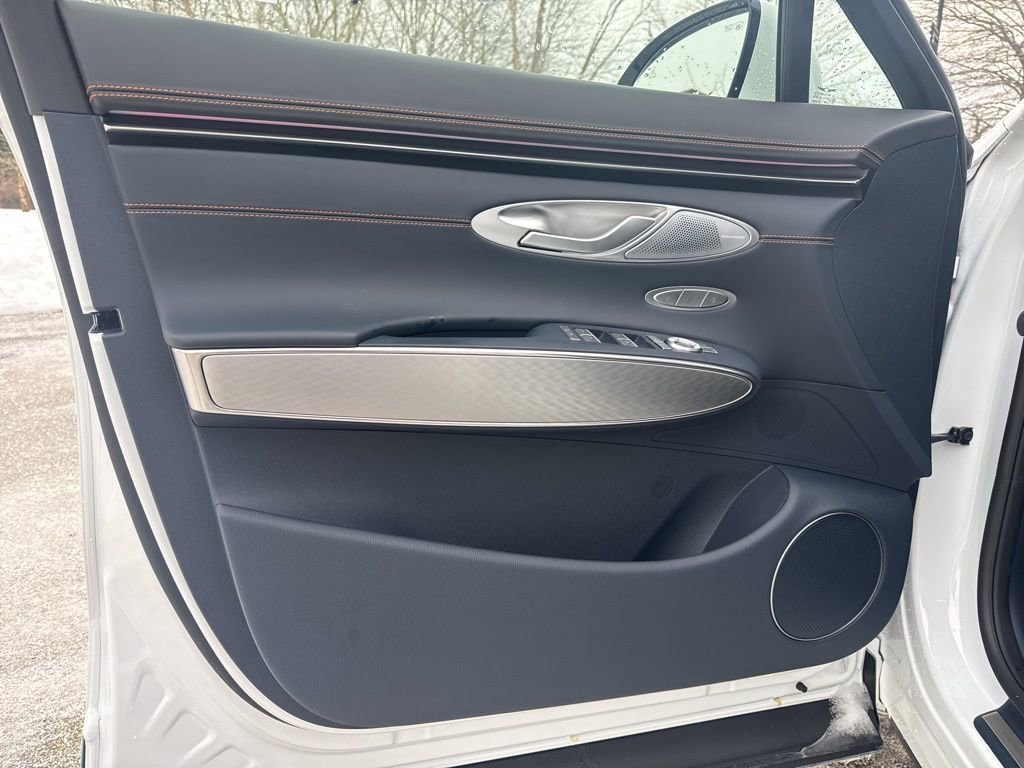 New 2026 Genesis GV70 2.5T Sport Prestige AWD/4WD image 13