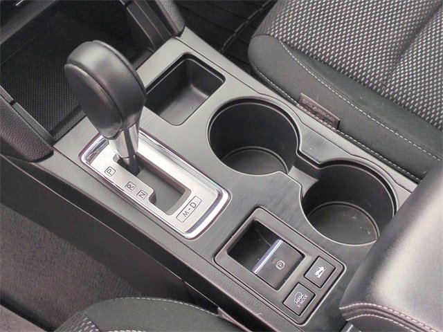 Used 2017 Subaru Outback 2.5i Premium image 16