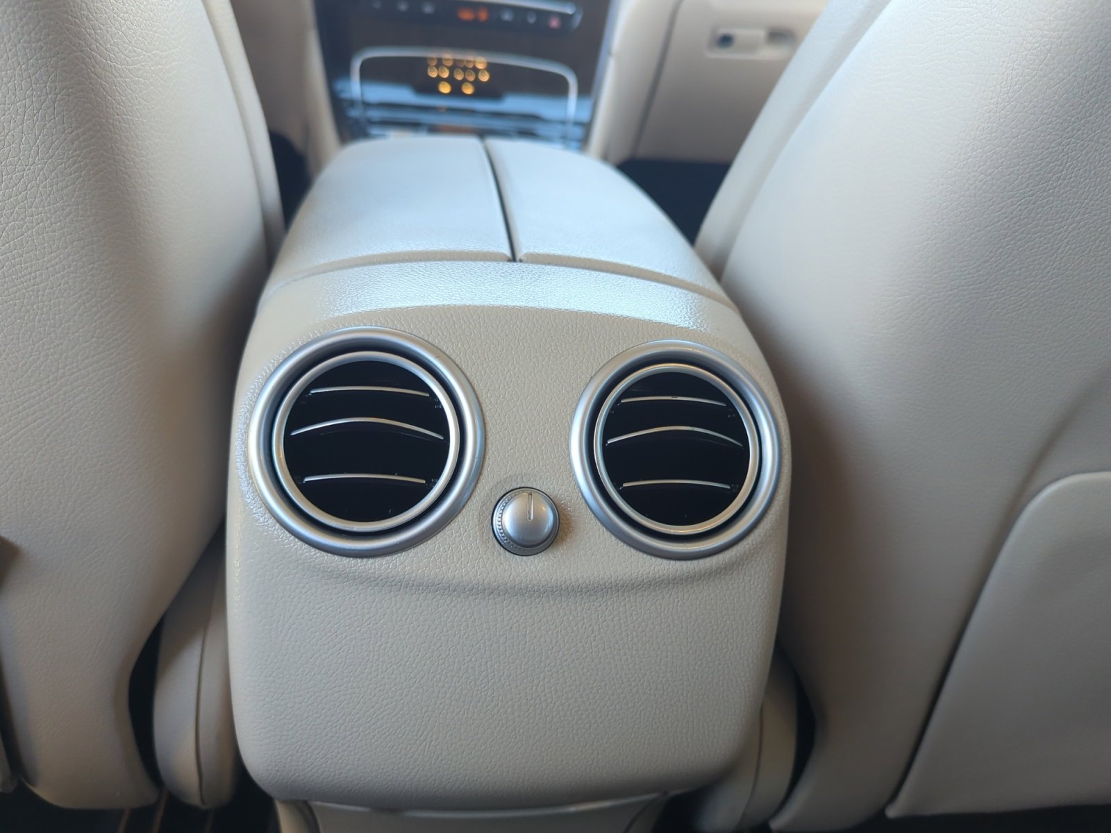 Used 2022 Mercedes-Benz GLC 300 image 30