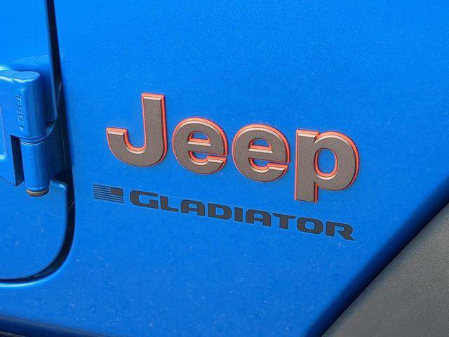 Certified 2024 Jeep Gladiator Mojave image 13