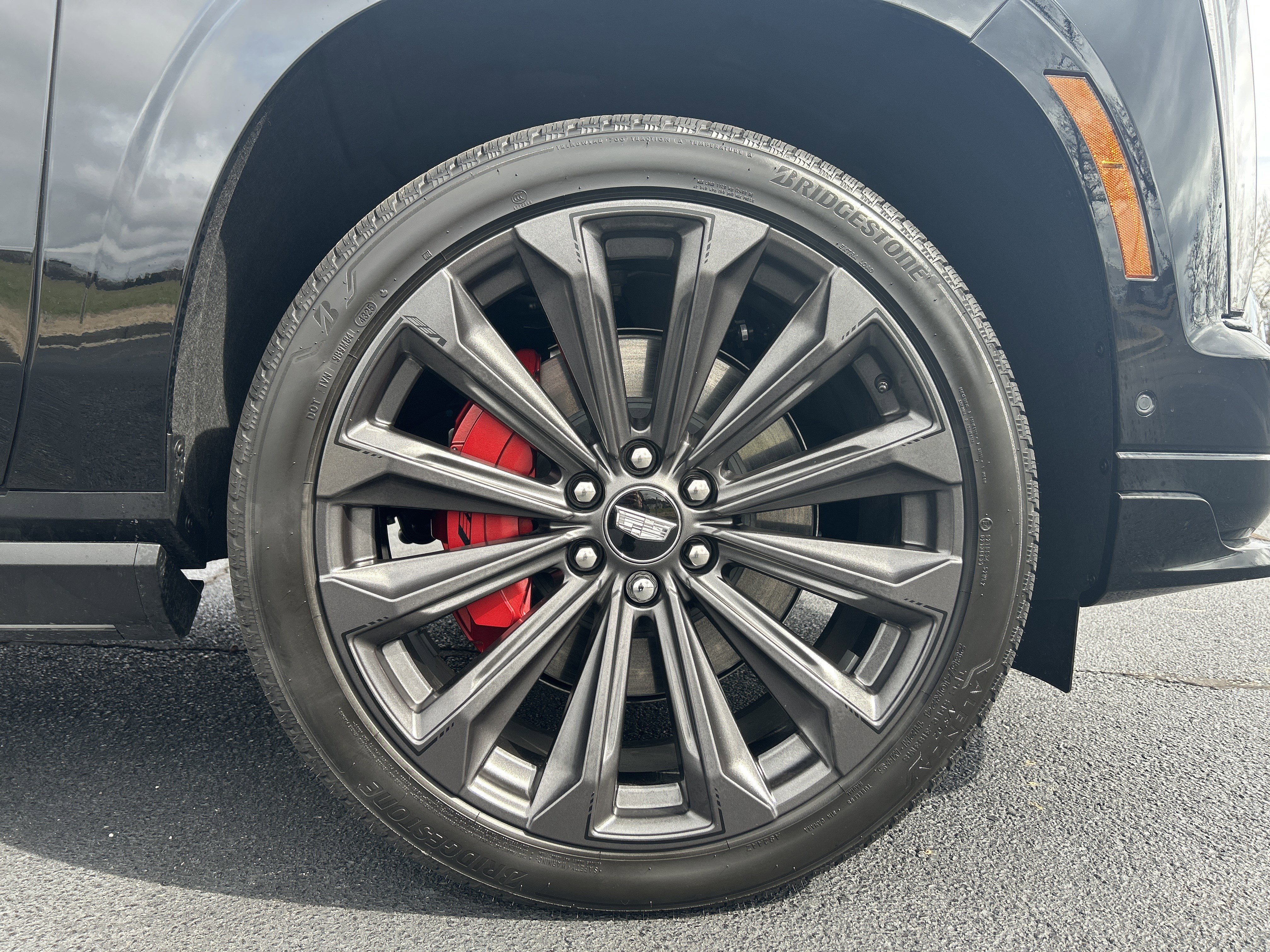 Used 2026 Cadillac Escalade V image 33