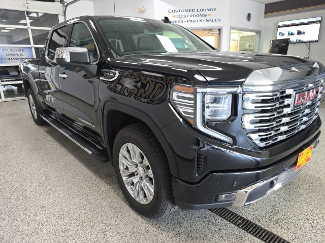 Used 2024 GMC Sierra 1500 Denali image 3