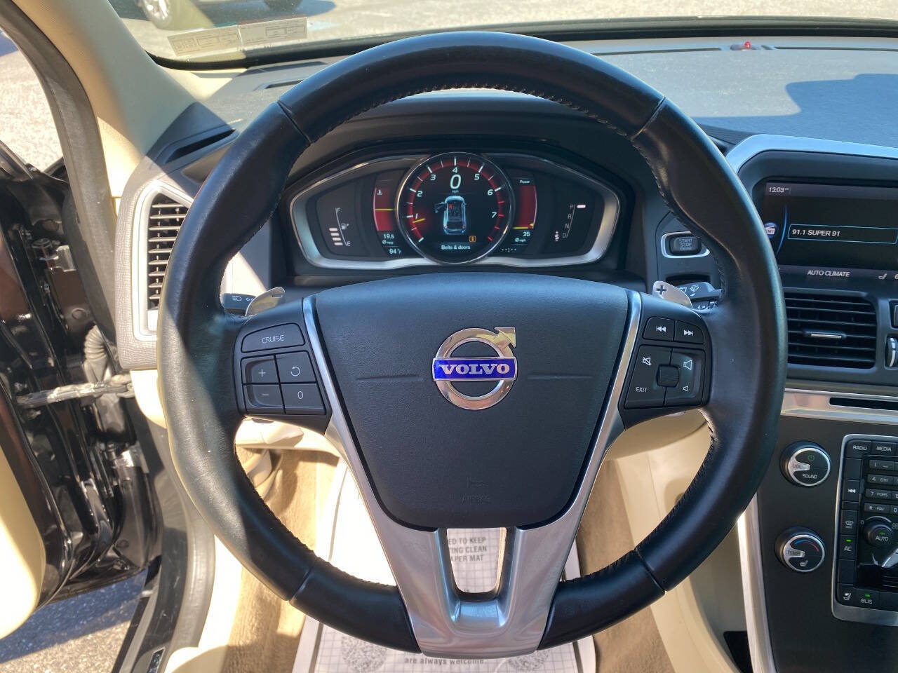 Used 2014 Volvo XC60 T6 AWD/4WD image 13