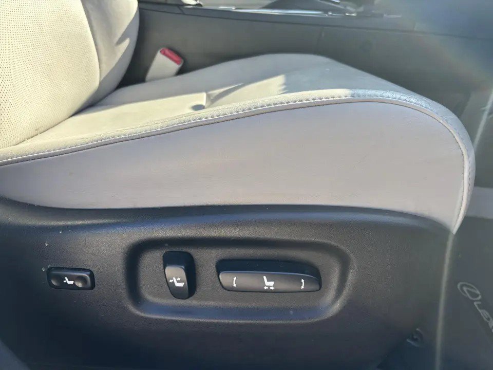 Used 2013 Lexus RX 350 FWD w/ Navigation Pkg image 19