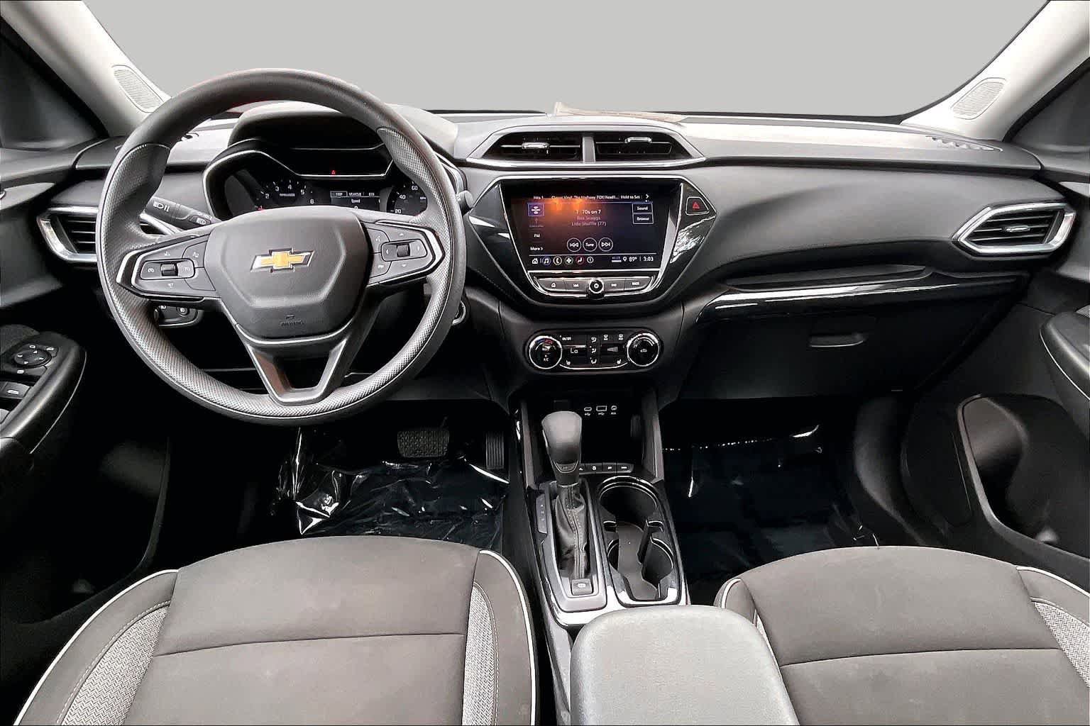 Used 2023 Chevrolet TrailBlazer LT w/ Convenience Package AWD/4WD image 15
