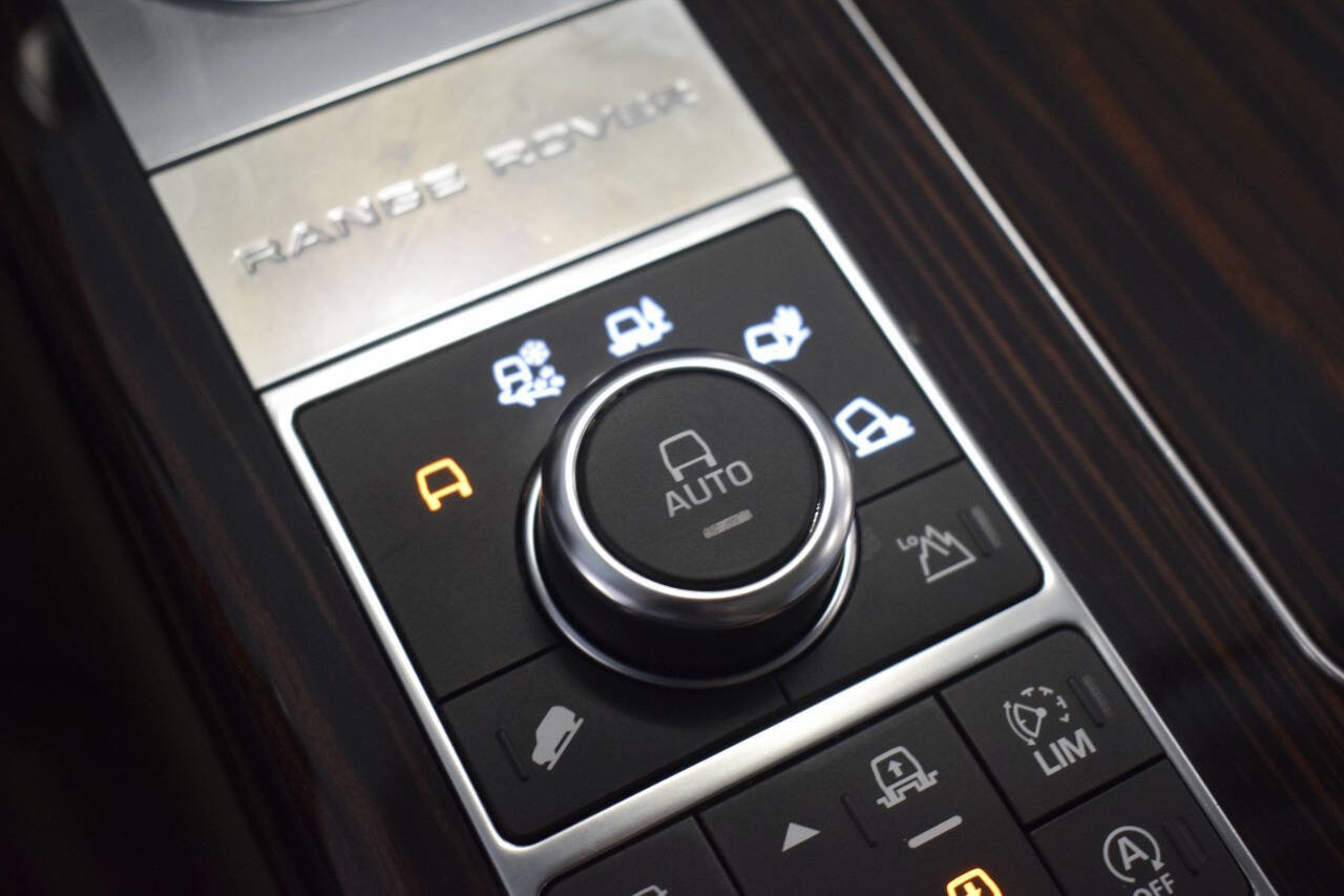 Used 2017 Land Rover Range Rover image 53