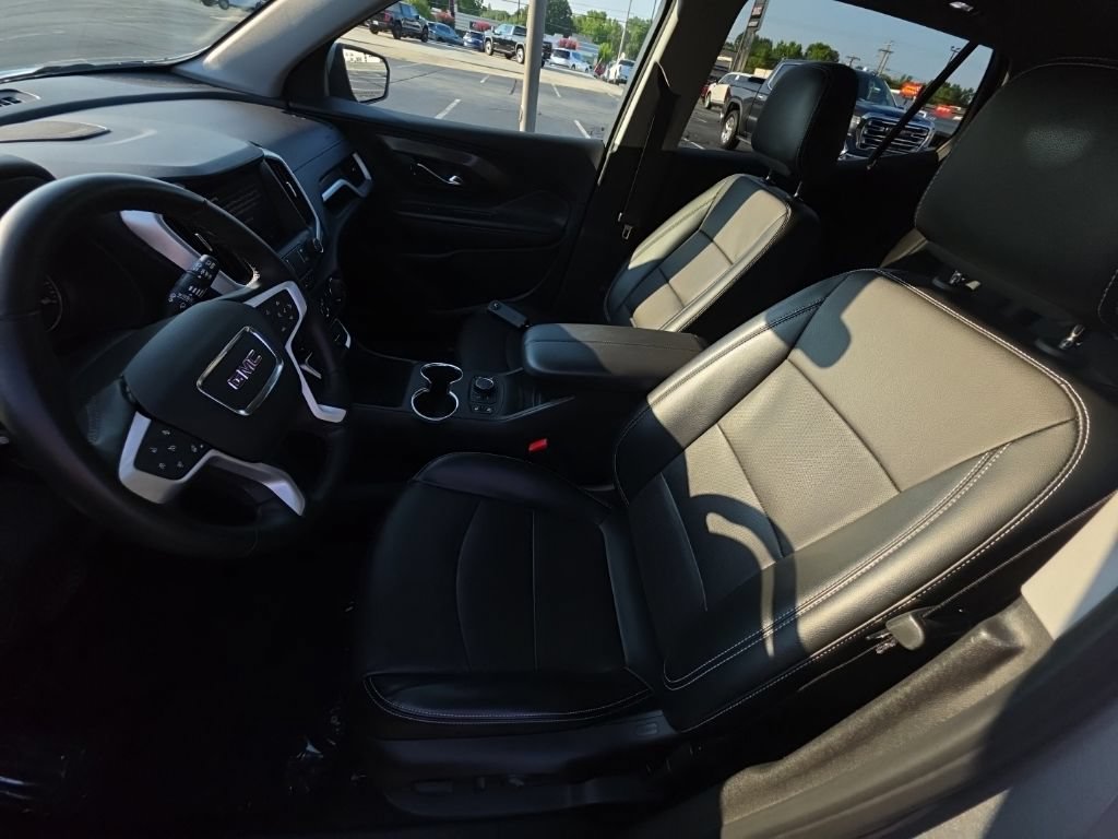 Certified 2023 GMC Terrain SLT w/ Infotainment Package II FWD image 18