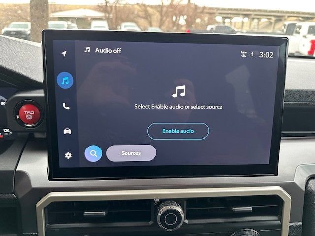 Used 2025 Toyota Tacoma TRD Sport image 17