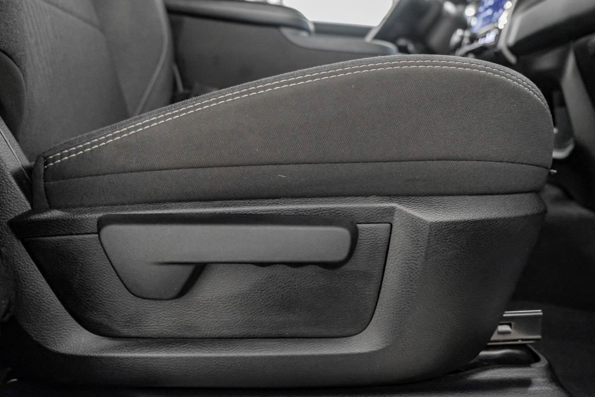 Used 2024 RAM 2500 Big Horn w/ Safety Group image 35