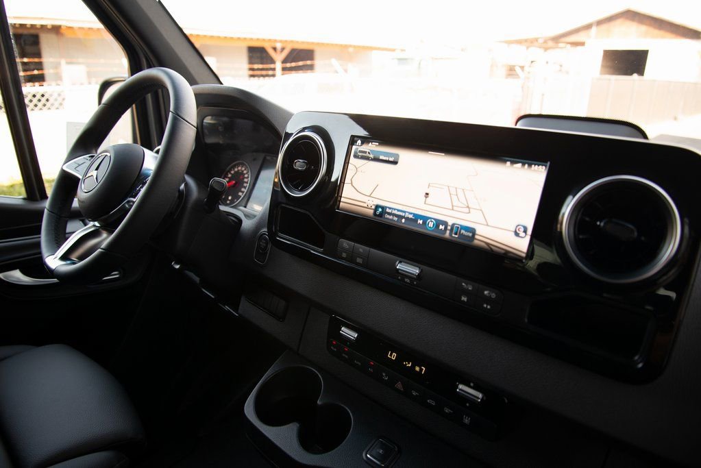 New 2025 Mercedes-Benz Sprinter 2500 image 15