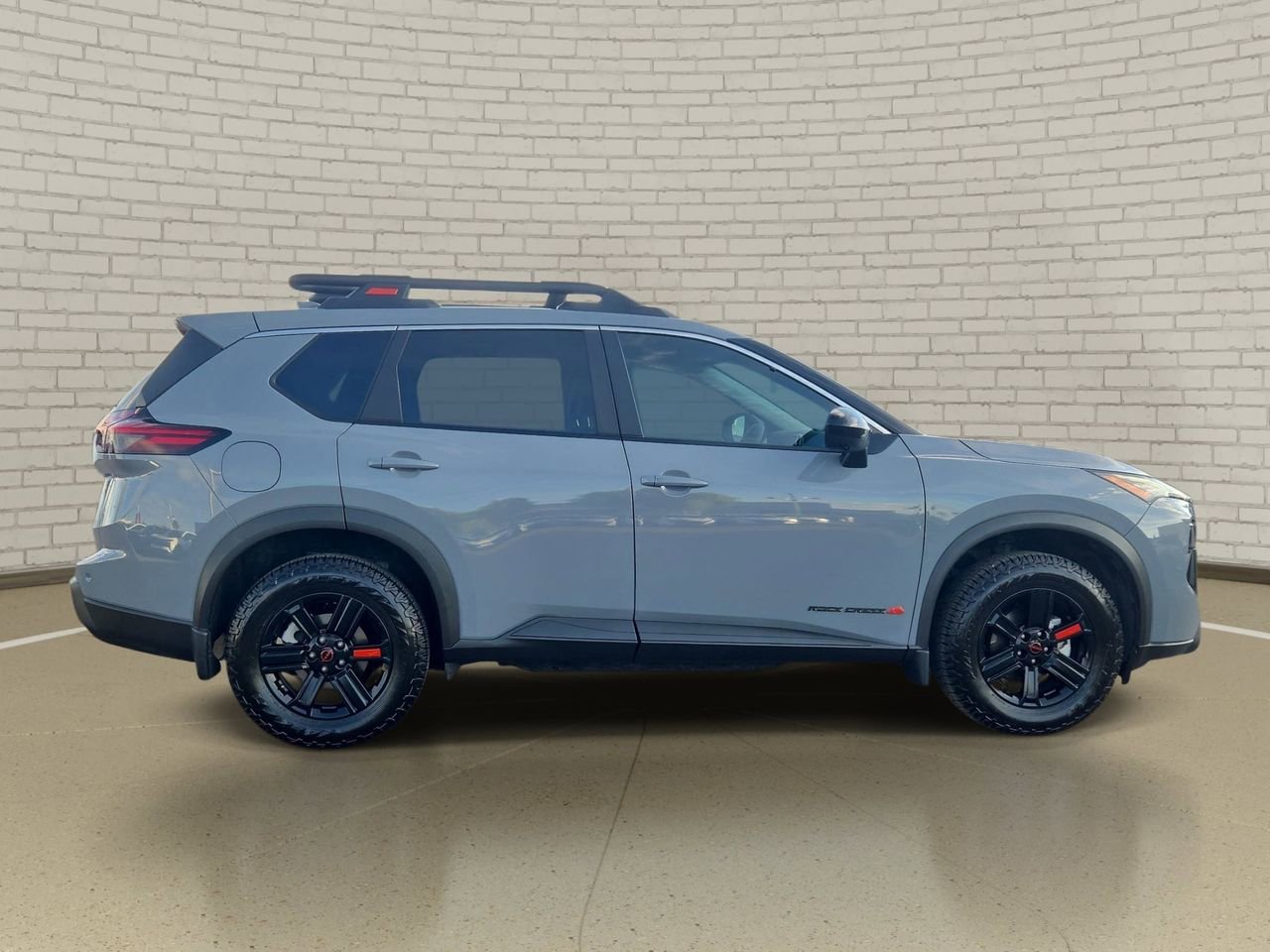 Certified 2025 Nissan Rogue SV image 4